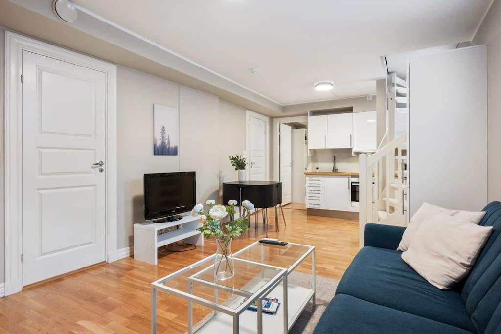 New! Modern City Apt: Central W/ Private Entrence เบอร์เกน ภายนอก รูปภาพ